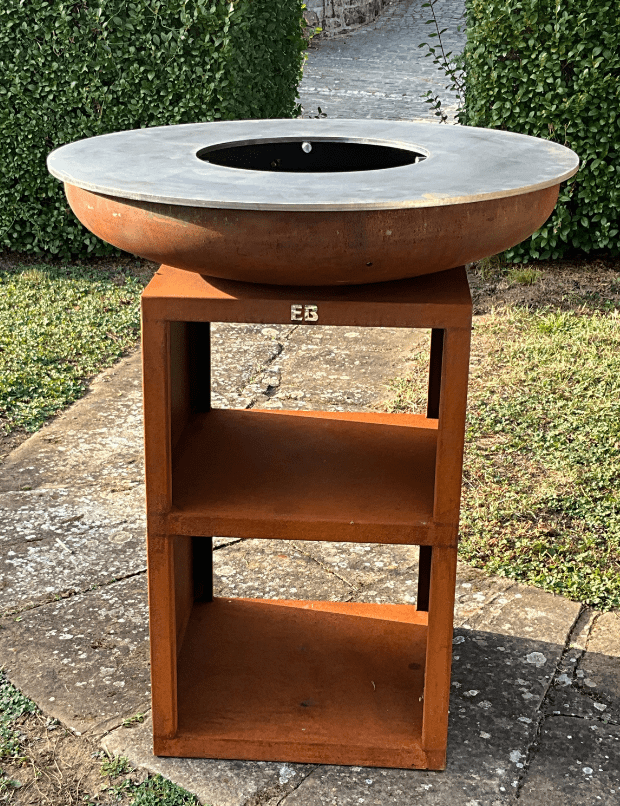 brasero en acier corten avec meuble design extérieur sans réhausse